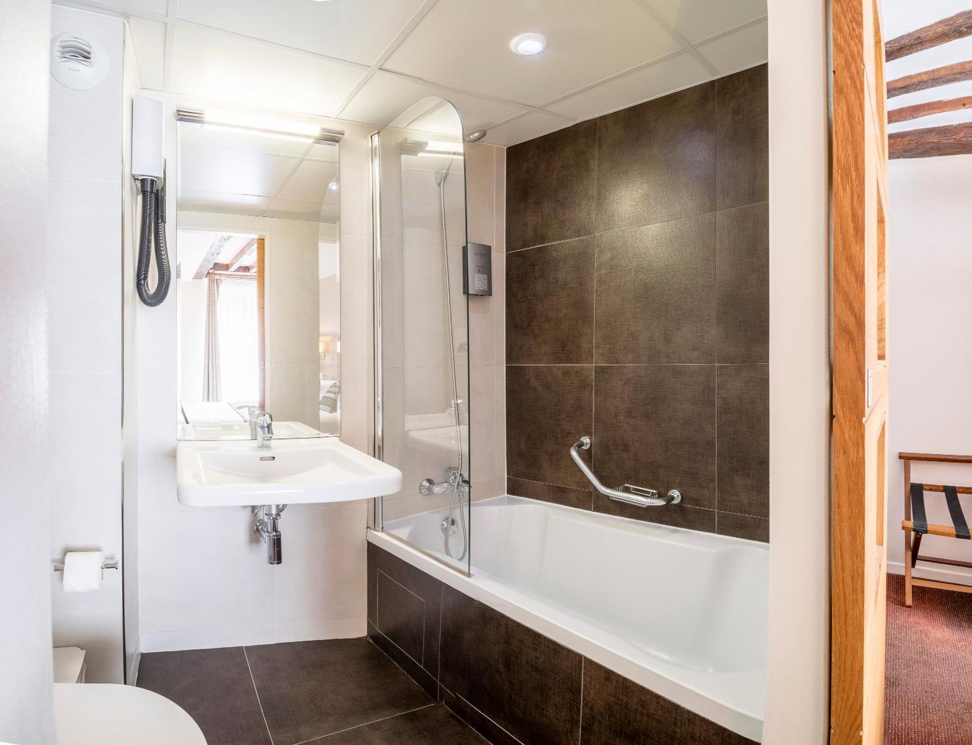 Hotel Chabrol Opera Paris