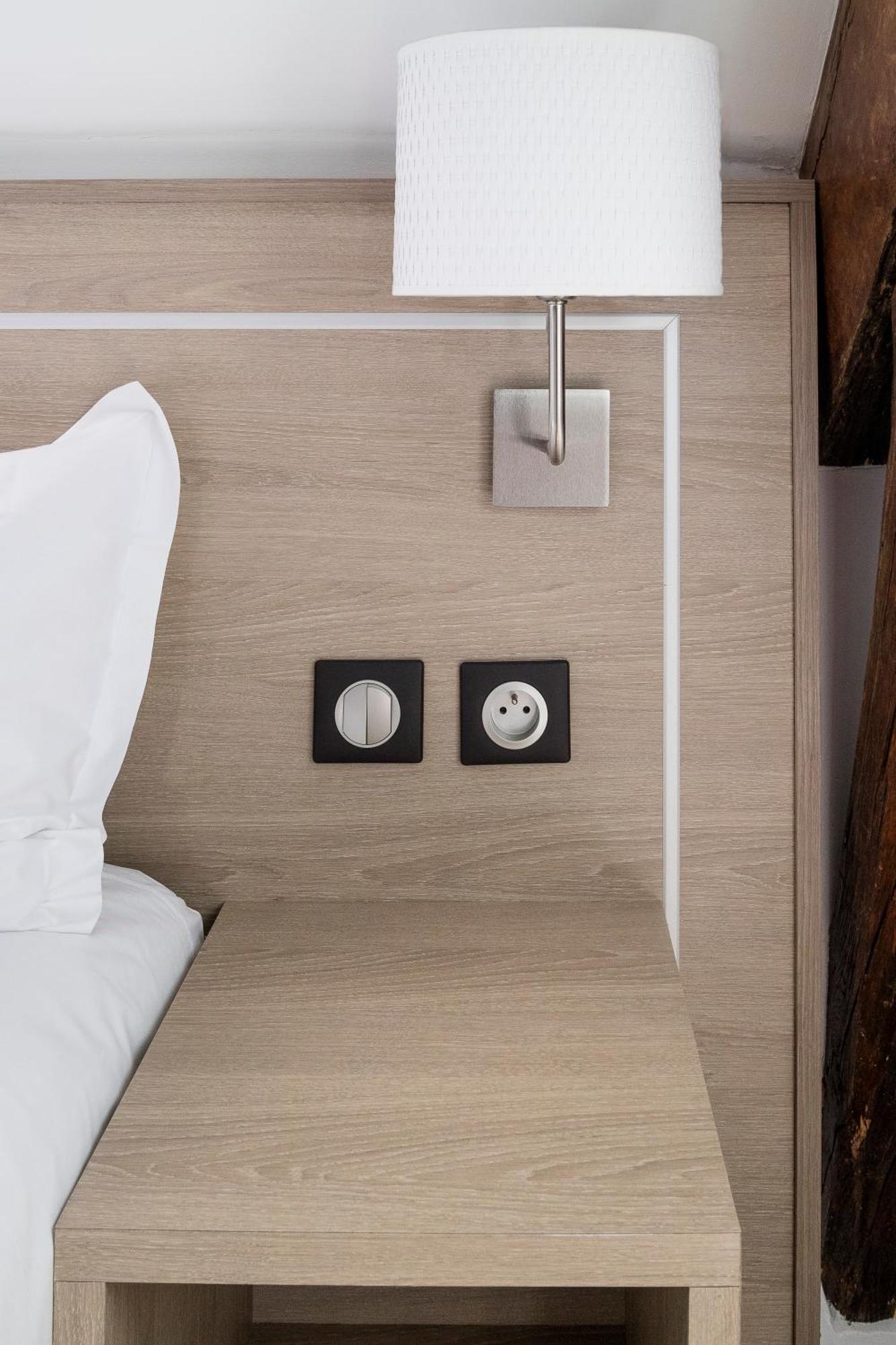 Chabrol Opera Hotel Paris